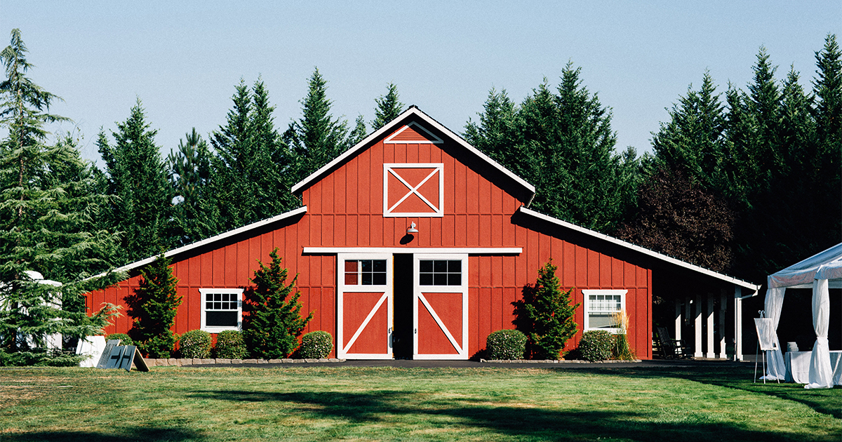 What is the Difference Between a Barndominium and a Metal House?